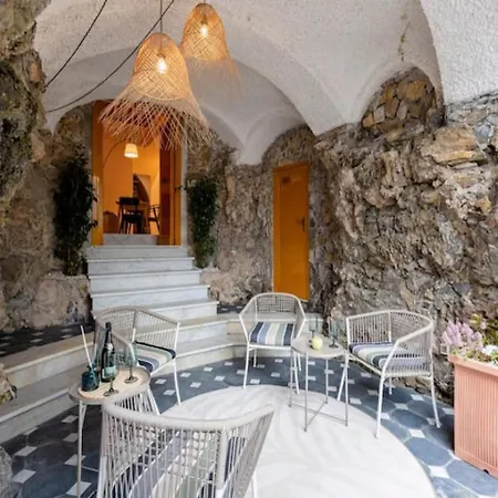 Appartement Charming In Historic Front Sea With Free Parking, Near Portofino Rapallo