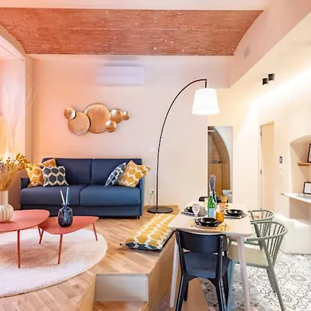 Charming In Historic Front Sea With Free Parking, Near Portofino Lejlighed