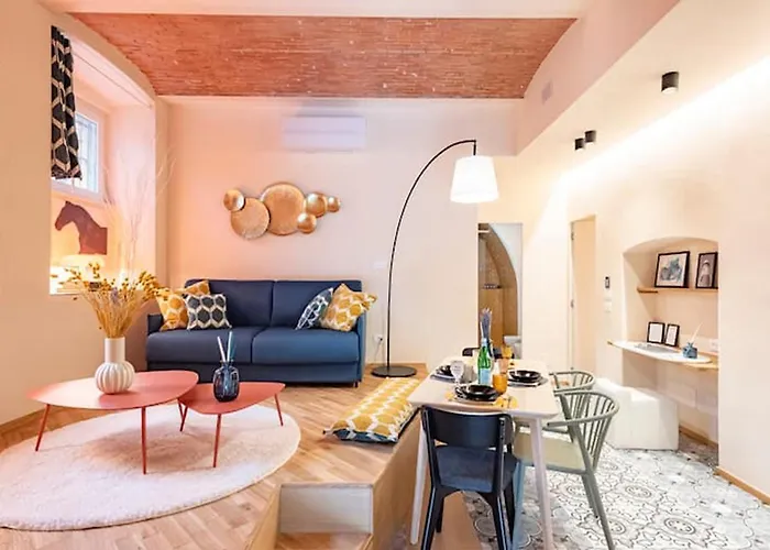 Charming In Historic Front Sea With Free Parking, Near Portofino Appartamento