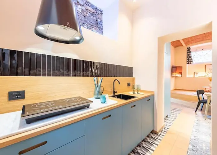 Charming In Historic Front Sea With Free Parking, Near Portofino Appartement