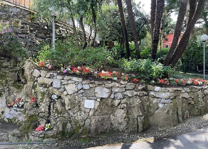 Charming In Historic Front Sea With Free Parking, Near Portofino Appartamento Rapallo